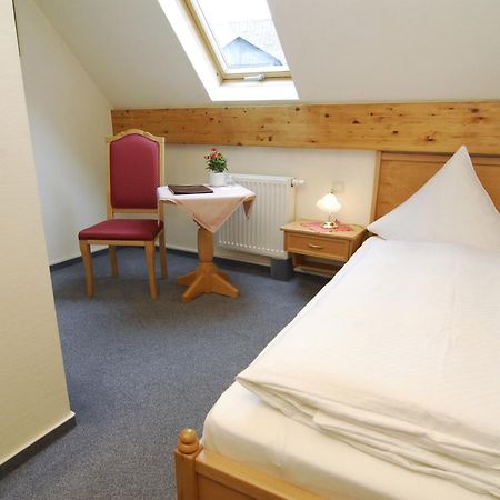 Wirtshaus Zum Pferdemarkt Hotel Saarburg Buitenkant foto