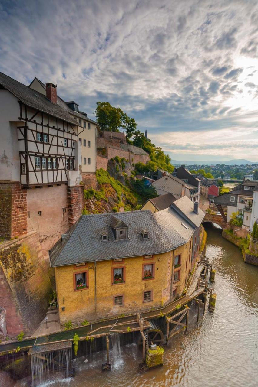 Wirtshaus Zum Pferdemarkt Hotel Saarburg Buitenkant foto